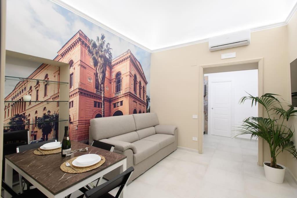 Alessia Holiday House 90Mq Salerno Centro Eksteriør billede